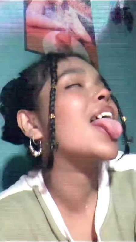 Horny girl showing and fucking cum on her face total 31 clips (2)30