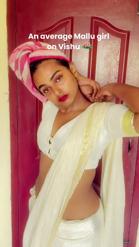 hot malayali girl sexy lowhip saree drape in white saree (2)2