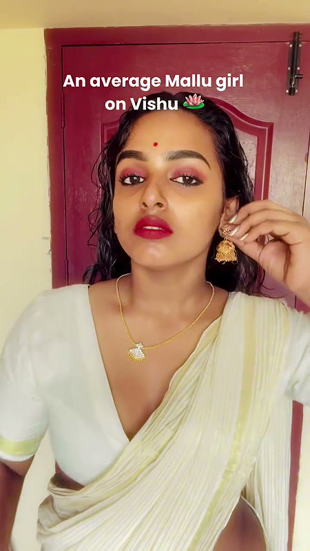 hot malayali girl sexy lowhip saree drape in white saree (2)2