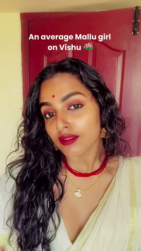 hot malayali girl sexy lowhip saree drape in white saree (2)2