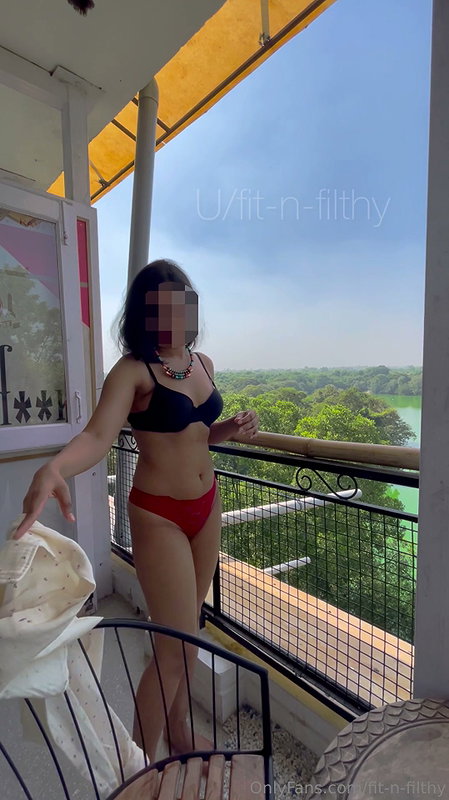 Indian FitnFilthy nude teasing at balcony hot 2 video (2)3