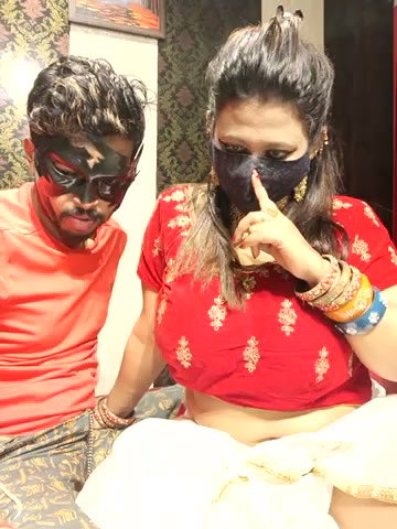 Indian Lisa passionate kissing Boobs pressing and fingering (2)2