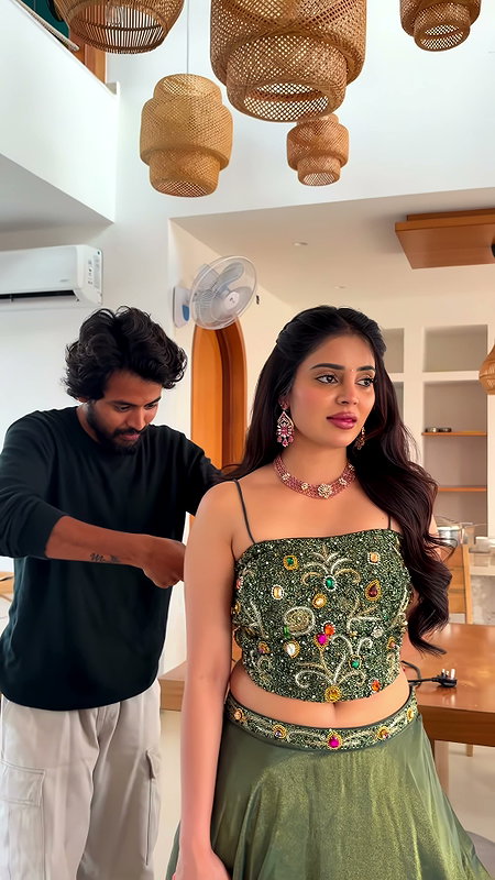 KUSHITHA KALLAPU HOTTIE CUTE NAVEL VIEW SEXY GETTING READY (2)2