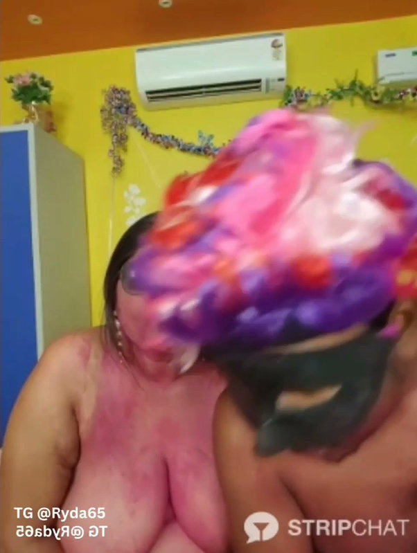 Lusty_Rose Special Holi Show – 17 Mins (2)2