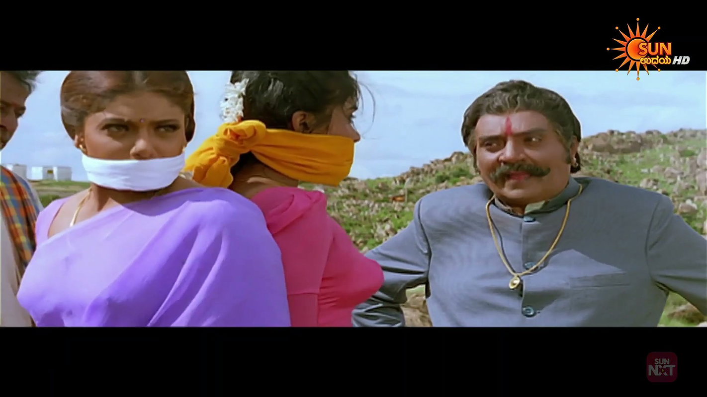 MAdhura drugged hottest Cleavage scene (2)2