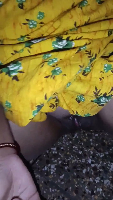 Mallu Horny Wife Fuck With Vegetables & Full Nude Hairy Pussy With Asshole [20 Clips] (2)4