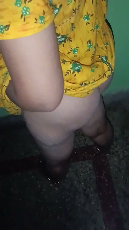 Mallu Horny Wife Fuck With Vegetables & Full Nude Hairy Pussy With Asshole [20 Clips] (2)7
