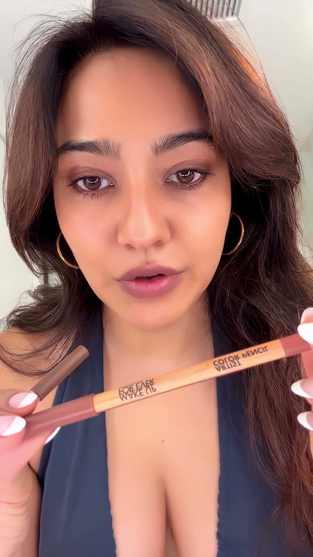 NAUGHTY DIVA FLAWLESS NEHA SHARMA FLAUNTING HER DEEP CLEAVAGE HQ VIDEOS (2)6