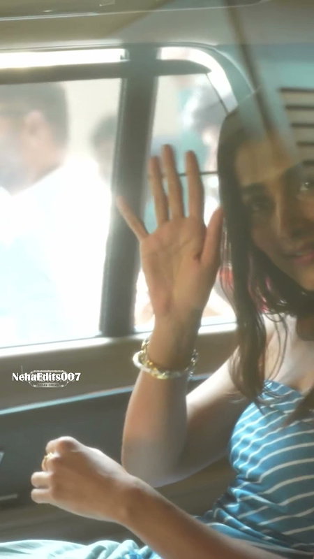 POOJA HEGDE TIGHT ASS AND SEXY IN OFF SHOULDER DRESS (2)2