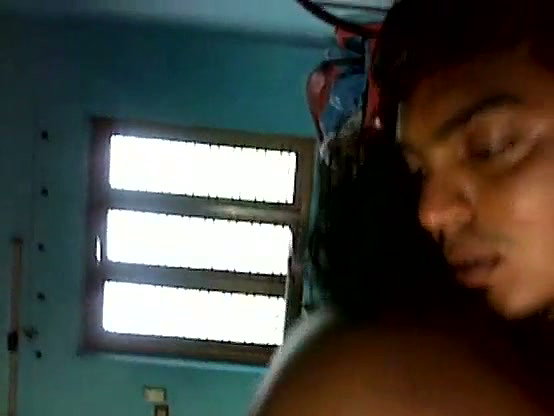 South Indian Wife Naughty Sucks and Pleasured (2)2