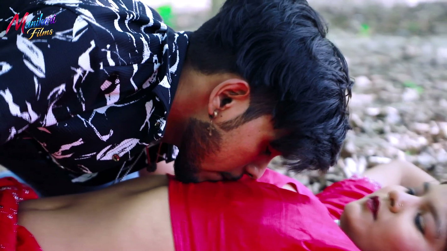 VERY HOT – Cutie pie Sandhya boobs grabbed & squeezed hard many times continuously (2)2