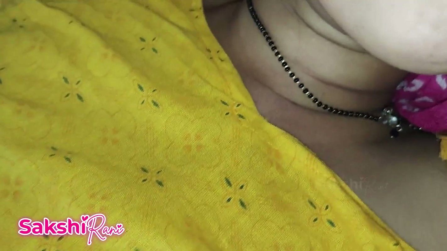 Jiju ne Mere Chut me apna Lund rakh daal diya Akeli leti thi hindi sex video Hindi dirty talking sex video