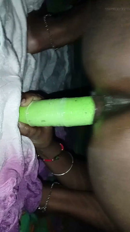 Sexy bhabhi ko louki se bahut maja aaya