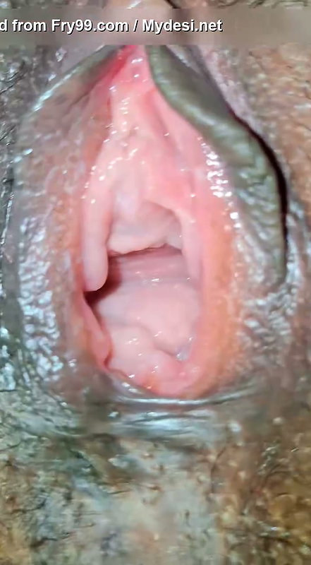 Bangladeshi Bangali Hindu boudi pussy I want to make my pussy bigger so that two cocks can fit inside at once