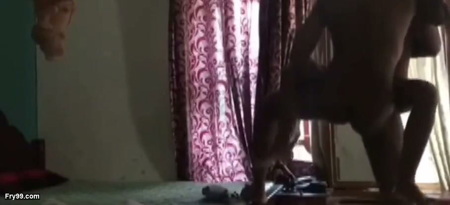 Bangladeshi girl get fuck form her boyfriend