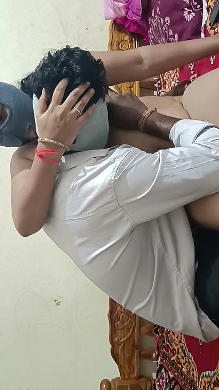 Desi Aunty Hot Figure Fucking While Husband Not Home