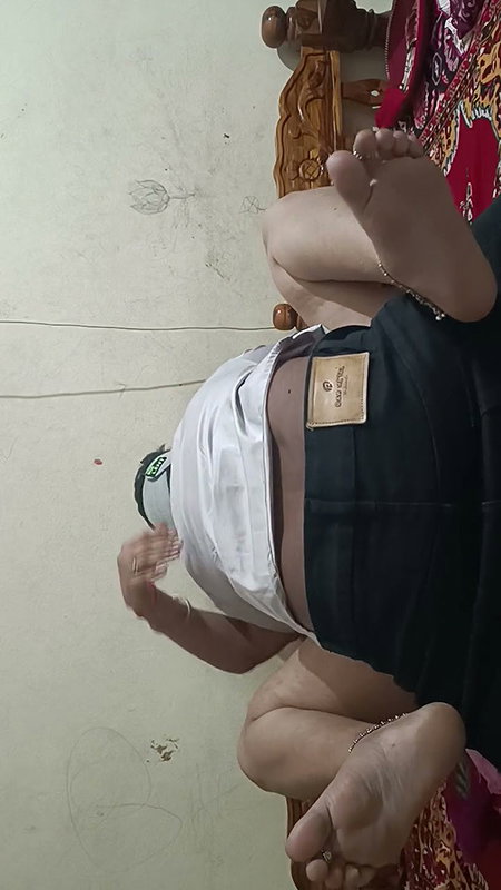Desi Beautiful Stepmom Seduced Stepson Fucking Hard While Massage