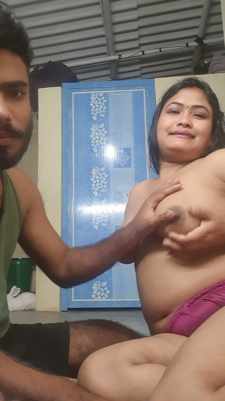 Hot Deshi Indian Couple