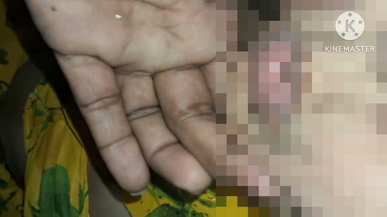 The Husband Took Out Water in the Mouth of the Village Sister-in-law.