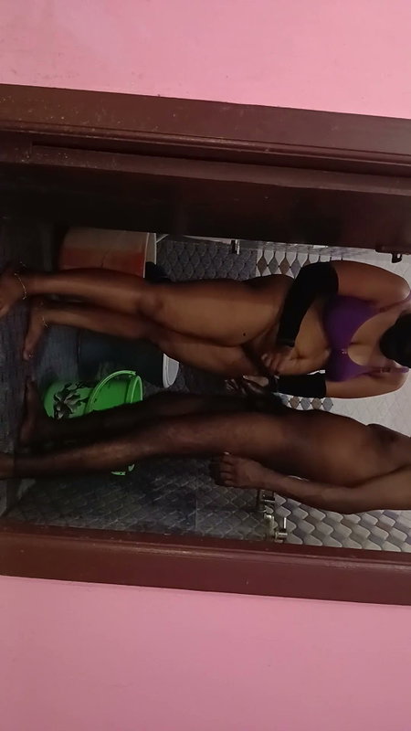 Bathroom Sex with Pusssy Hair Removing