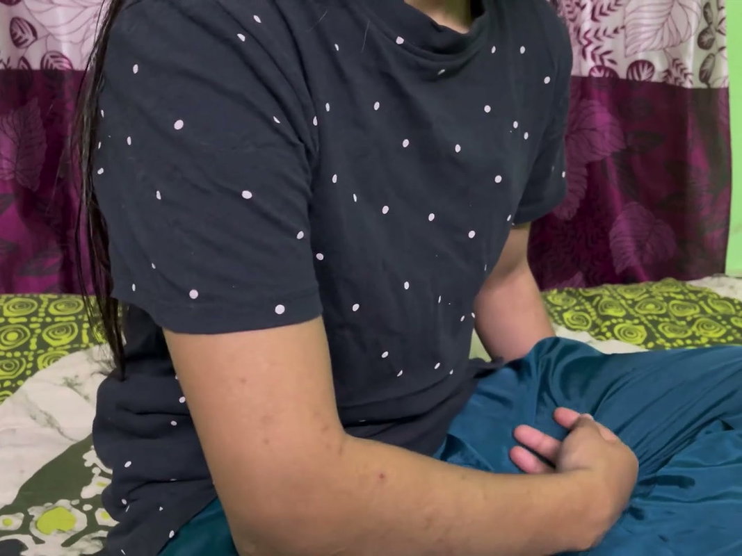 Bhabhi Change Her Dress When I See Her