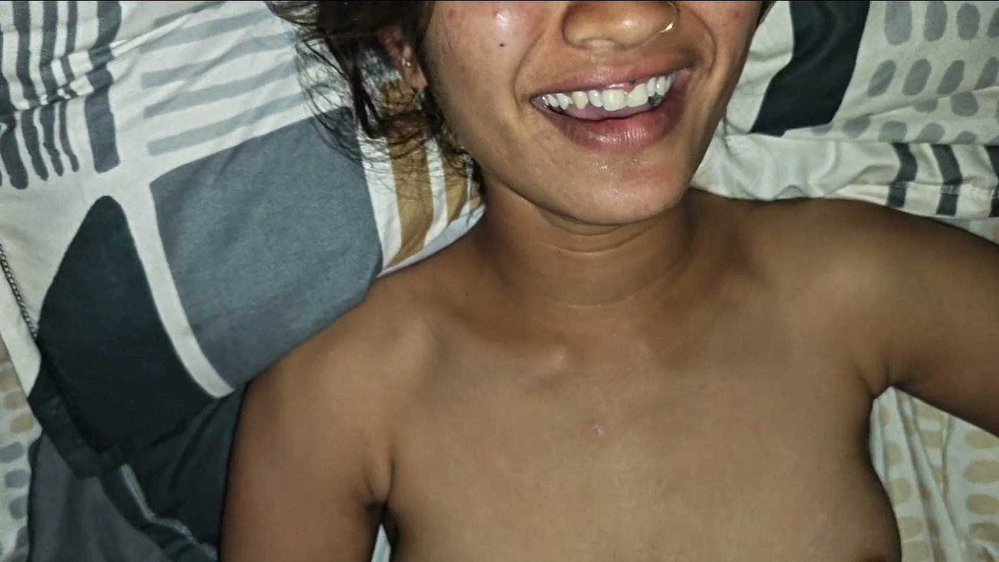 Desi Girlfriend Ko Hotel Le Jake Bhot Choda Last Me Uspe Sperm Nikala Village Girl Desi Sex