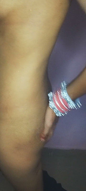 Desi Indian Girl First Time Masturbation
