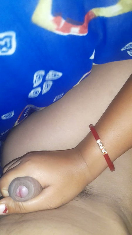 Handjob with desi bhabhi