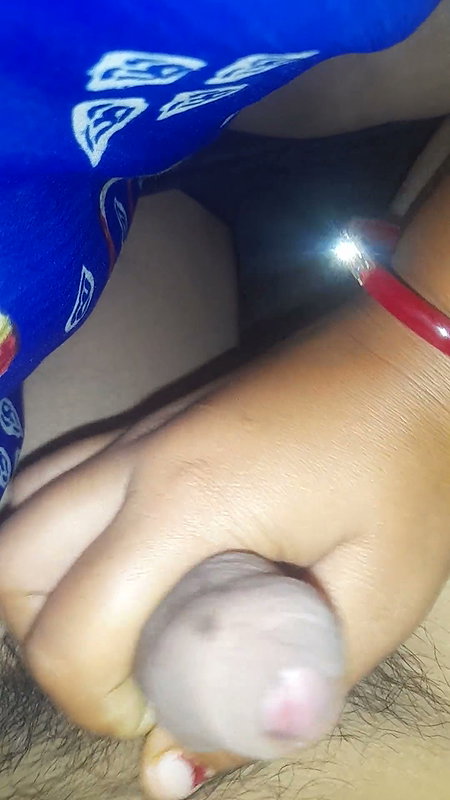 Handjob with desi bhabhi