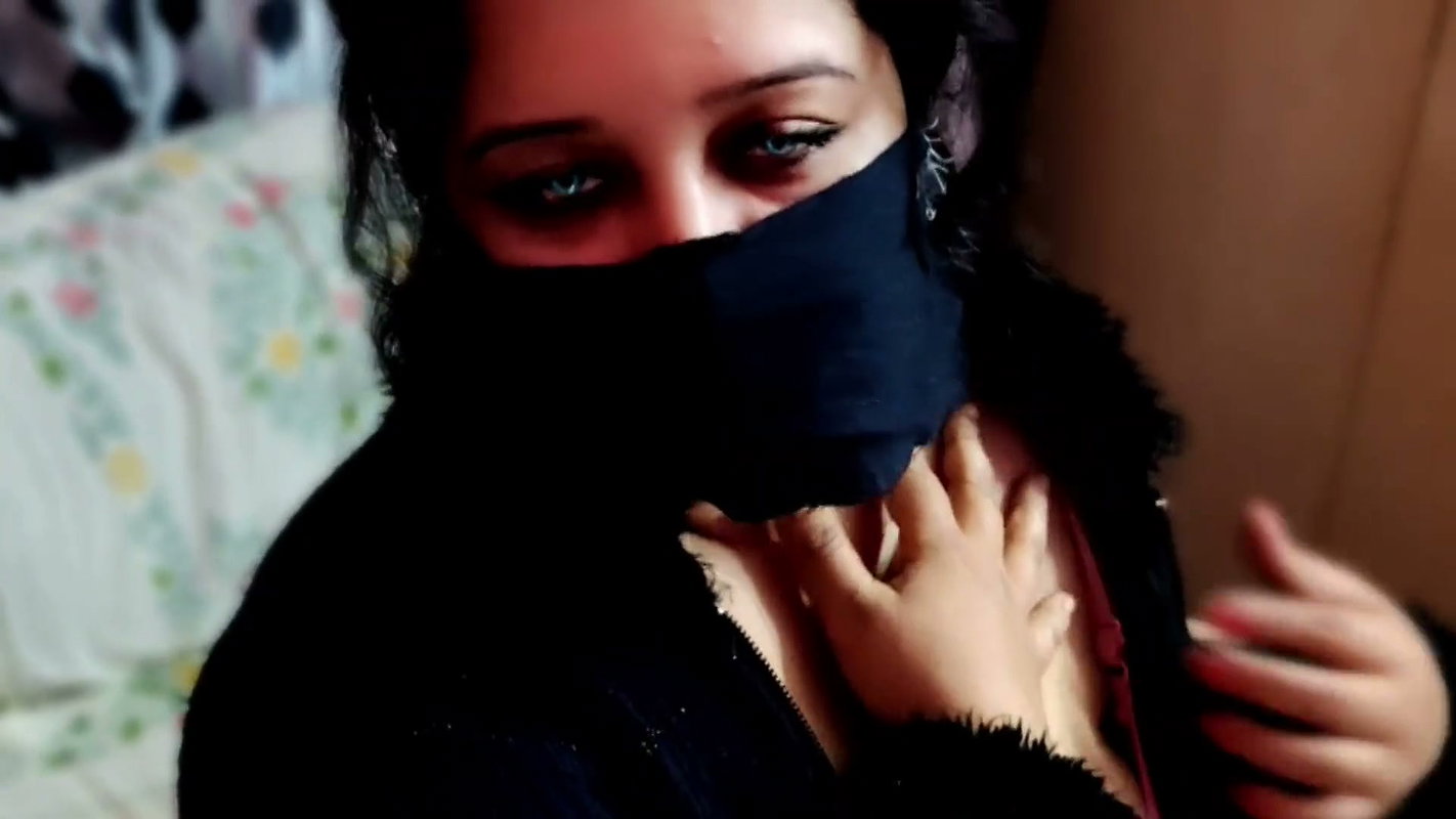 Hot Desi Beautiful Indian Girl