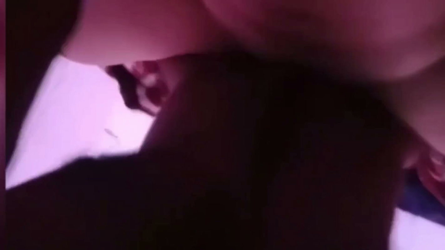 Hotel Sex with Girlfriend in Hindi