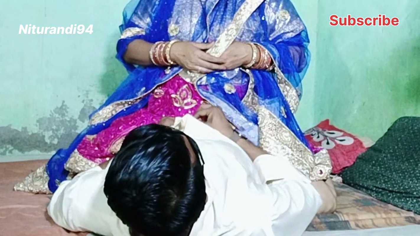 I Sucked Both the Breasts of My Sister-in-law and She Was Completely Fucked