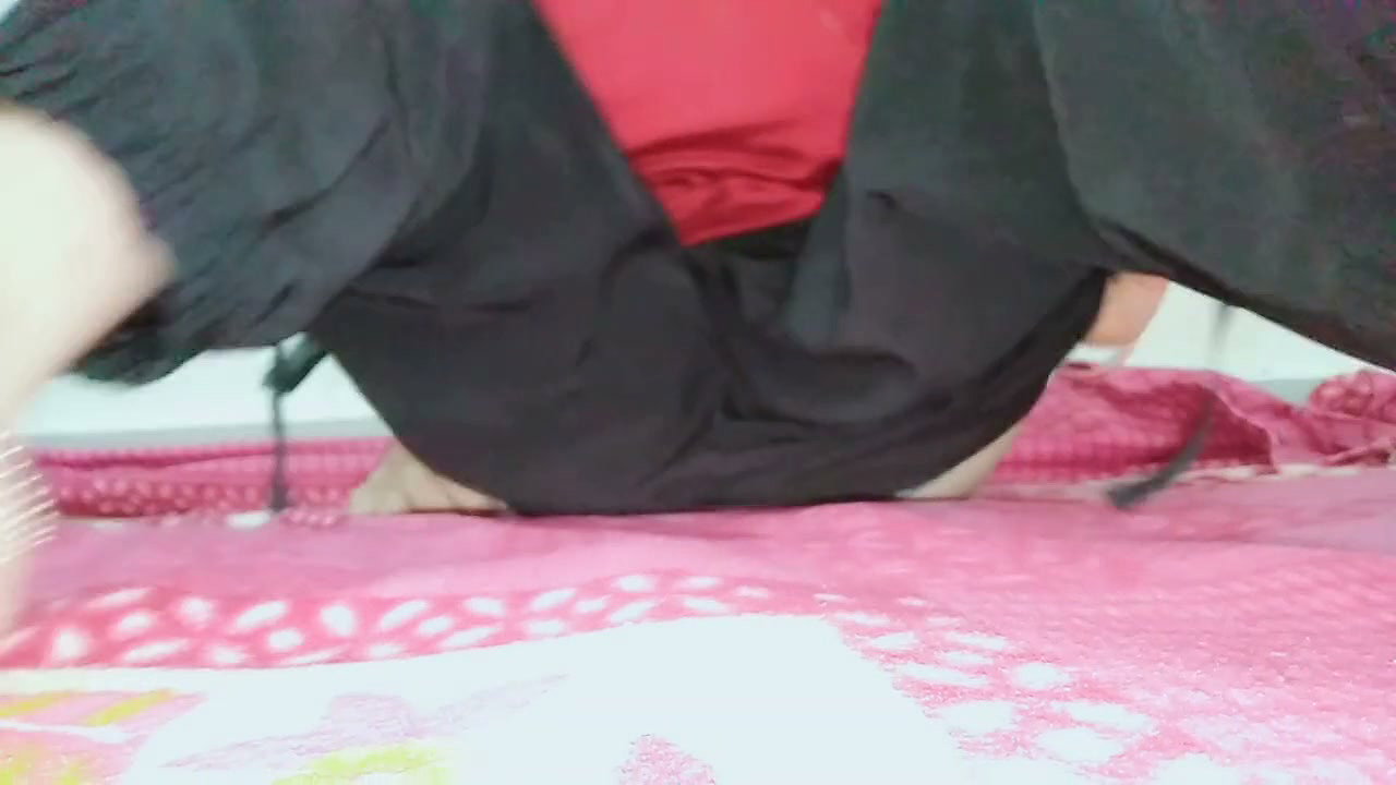 Indian beautiful girl masturbating.