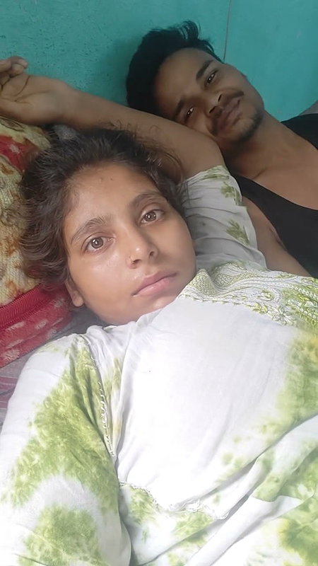 Muh Me Gira Diye or Mai Chat Gayi
