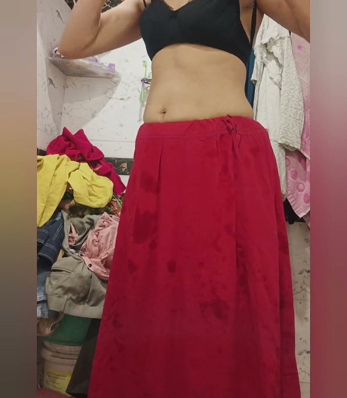 Priya Bhabi Sexy Video Shoot