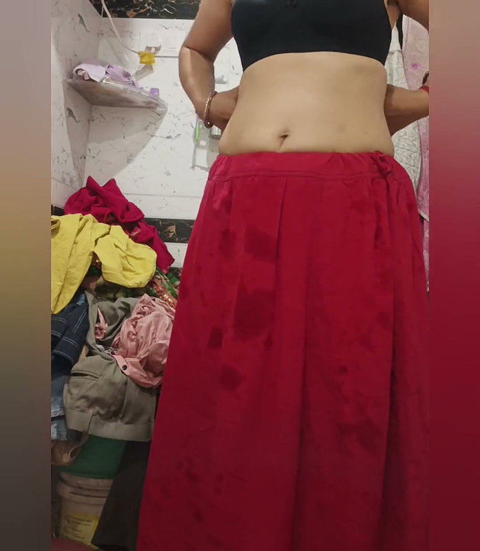 Priya Bhabi Sexy Video Shoot