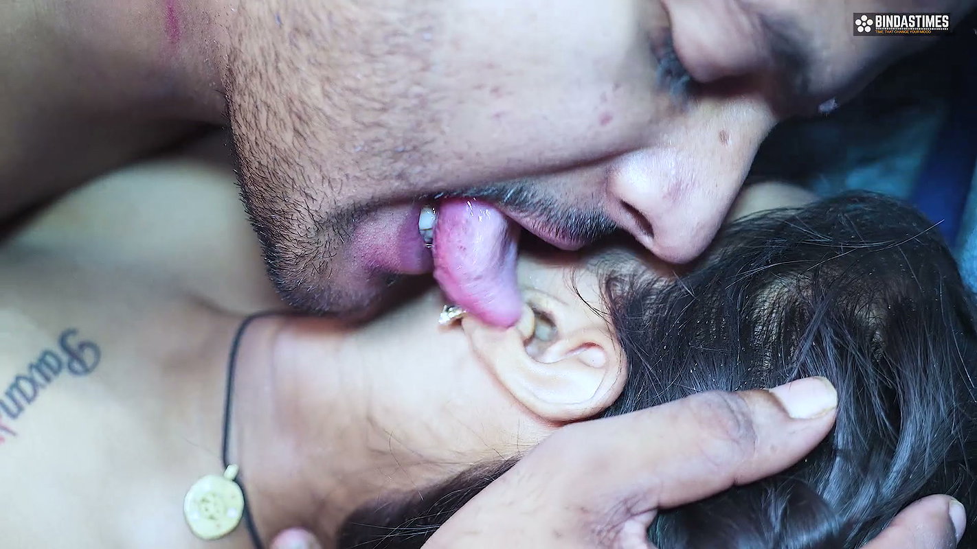 South Indian Desi Virgin Girl Very 1st Time Hardcore Sex and Facial with Cumshot