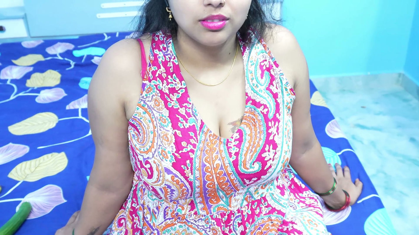When the Wife Did Not Allow the Husband to Have Sex, the Husband Masturbated and Drew the Water.