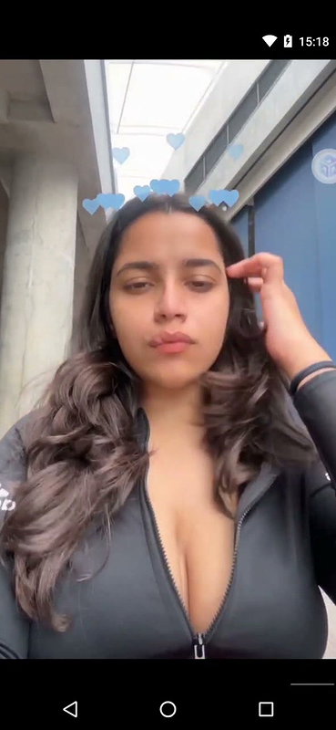 Beautiful Bigboob Sexy Curvy Figure Indian Girl Showing Updates (2)14
