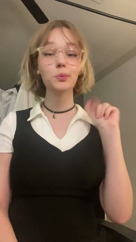 Cute Trans Babe Show Lil-Cock (2)2