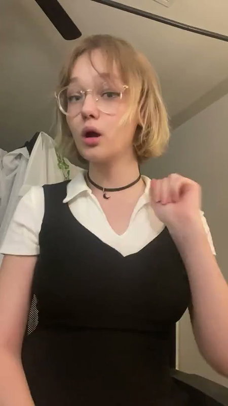 Cute Trans Babe Show Lil-Cock (2)2