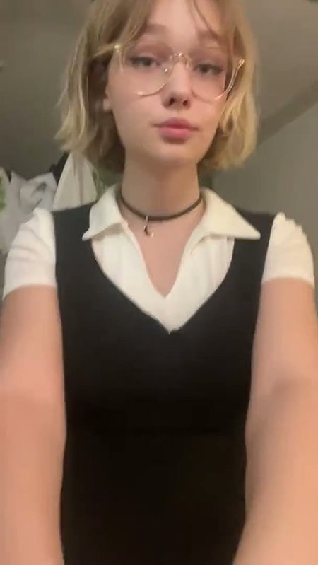 Cute Trans Babe Show Lil-Cock (2)2