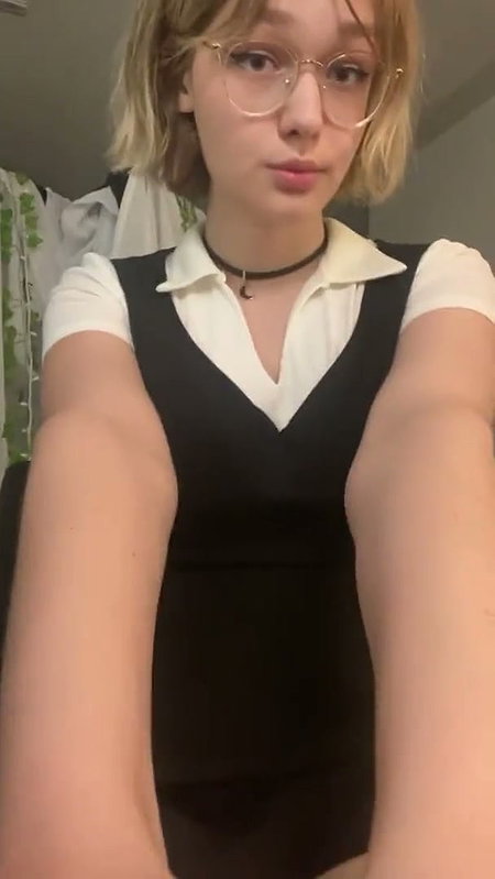 Cute Trans Babe Show Lil-Cock (2)2