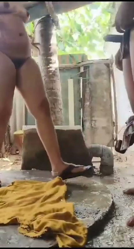 Desi village bhabhi with devar bj fucking behind the room (2)2