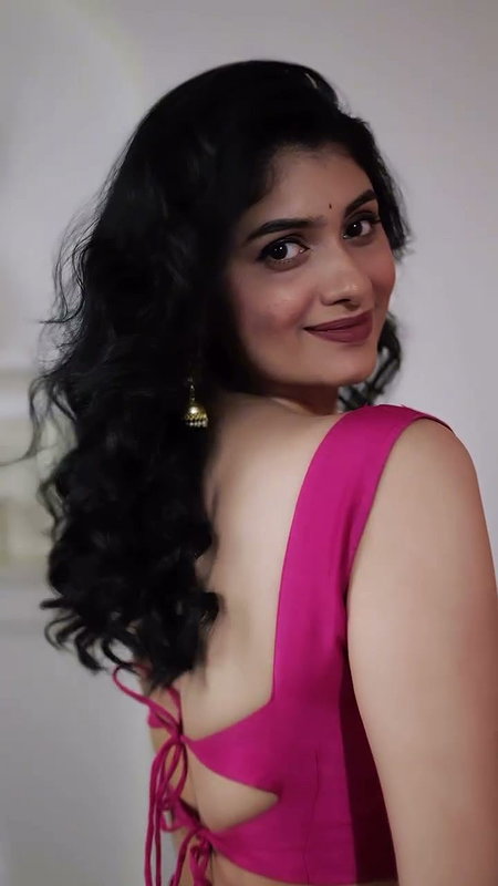 GLAM BABE SENSUOUS SEXY BACKLESS IN SAREE (2)2