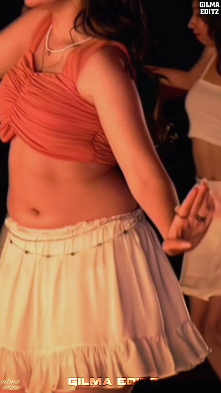 KRITHI SHETTY BOLD BOMBSHELL SEXY TEASE 4K VIDEO (2)2