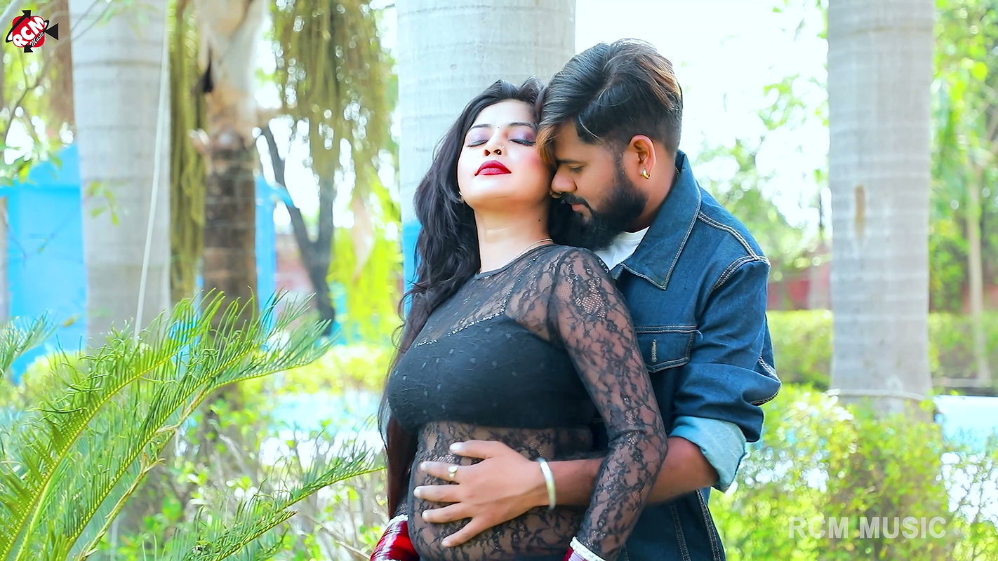 Madhu Rai boobs grabbed, pressed & felt, navel kissed, thigh show, ass grabbed (2)2