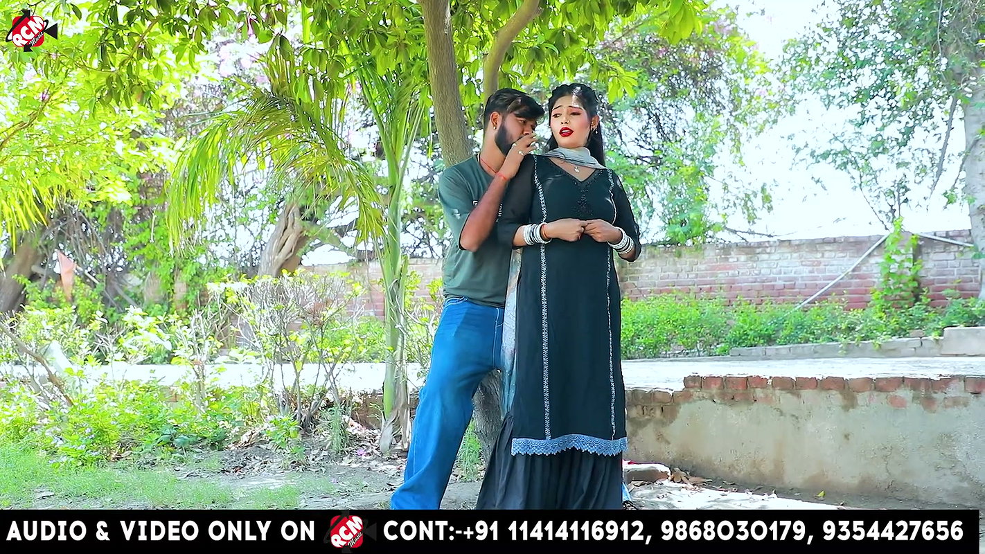 Madhu Rai boobs grabbed, pressed & felt, navel kissed, thigh show, ass grabbed (2)4