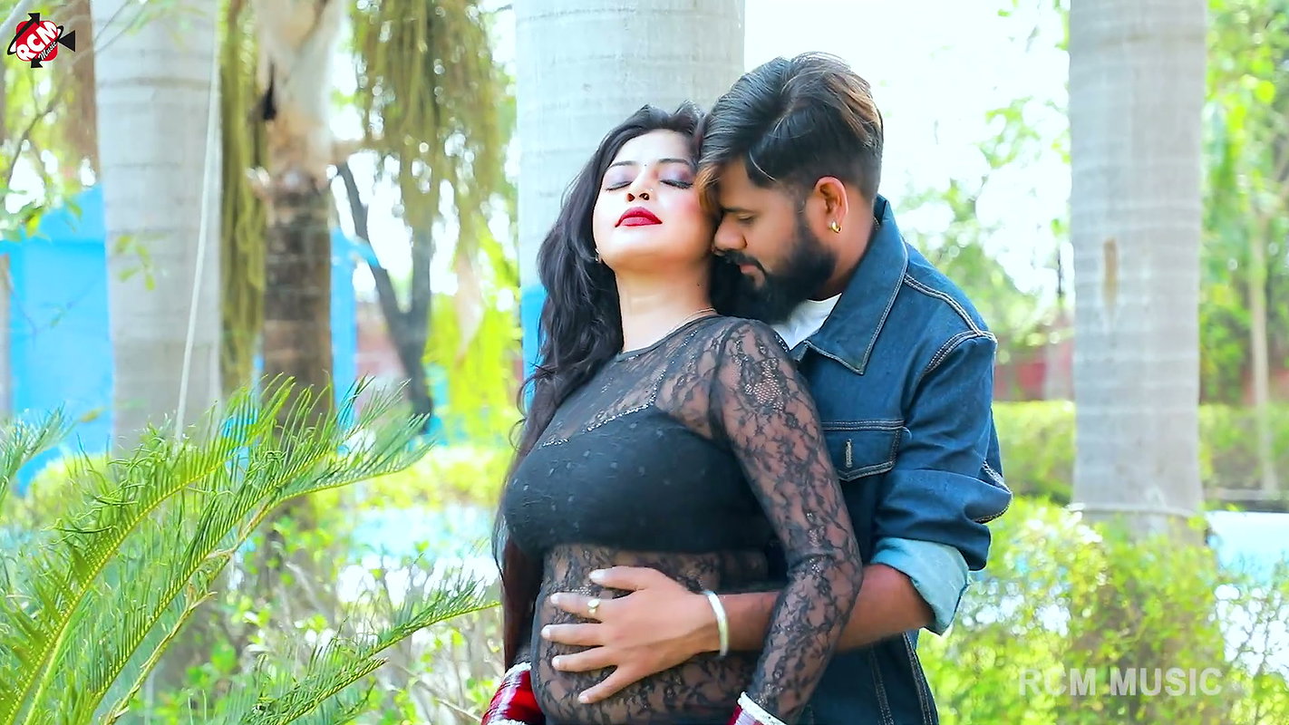 Madhu Rai boobs grabbed, pressed & felt, navel kissed, thigh show, ass grabbed (2)4