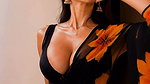 NAUGHTY BABE SEXY CLEAVAGE IN SAREE YUMMM (2)2